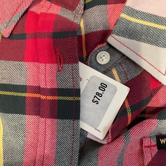Wrangler men’s shirt Small button down soft flannel white red green plaid - Picture 4 of 6